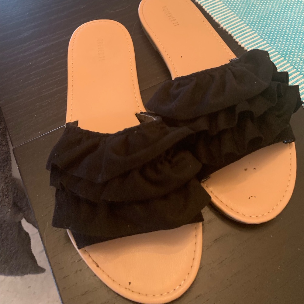 Forever 21 Black ruffle sandals